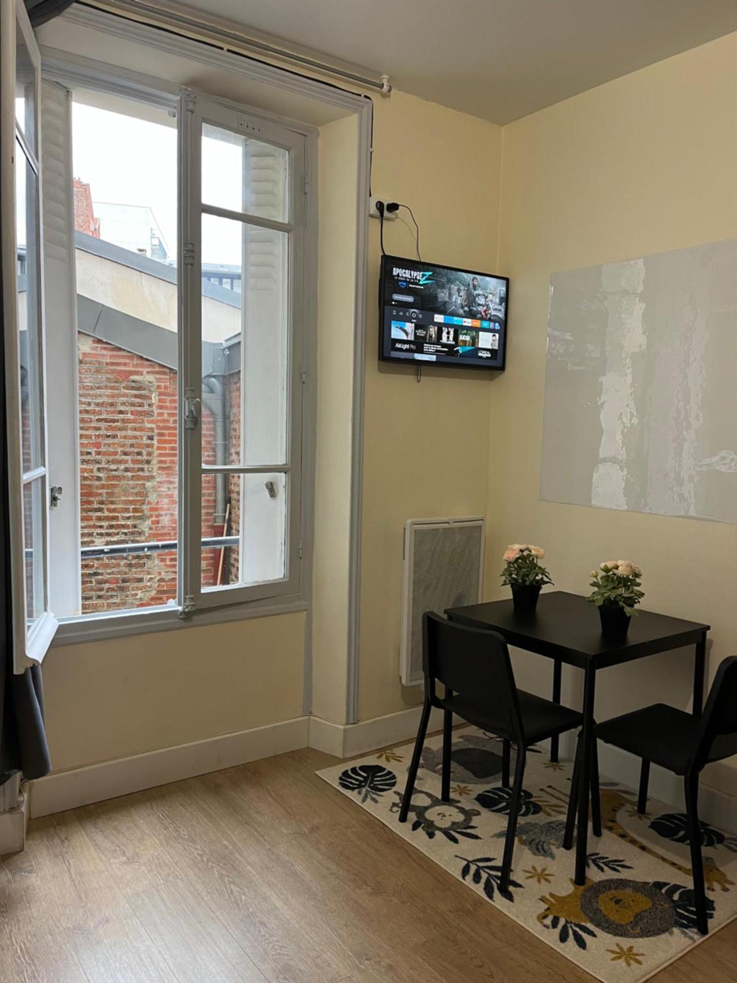 Charmant Studio Spacieux Paris Exterior foto